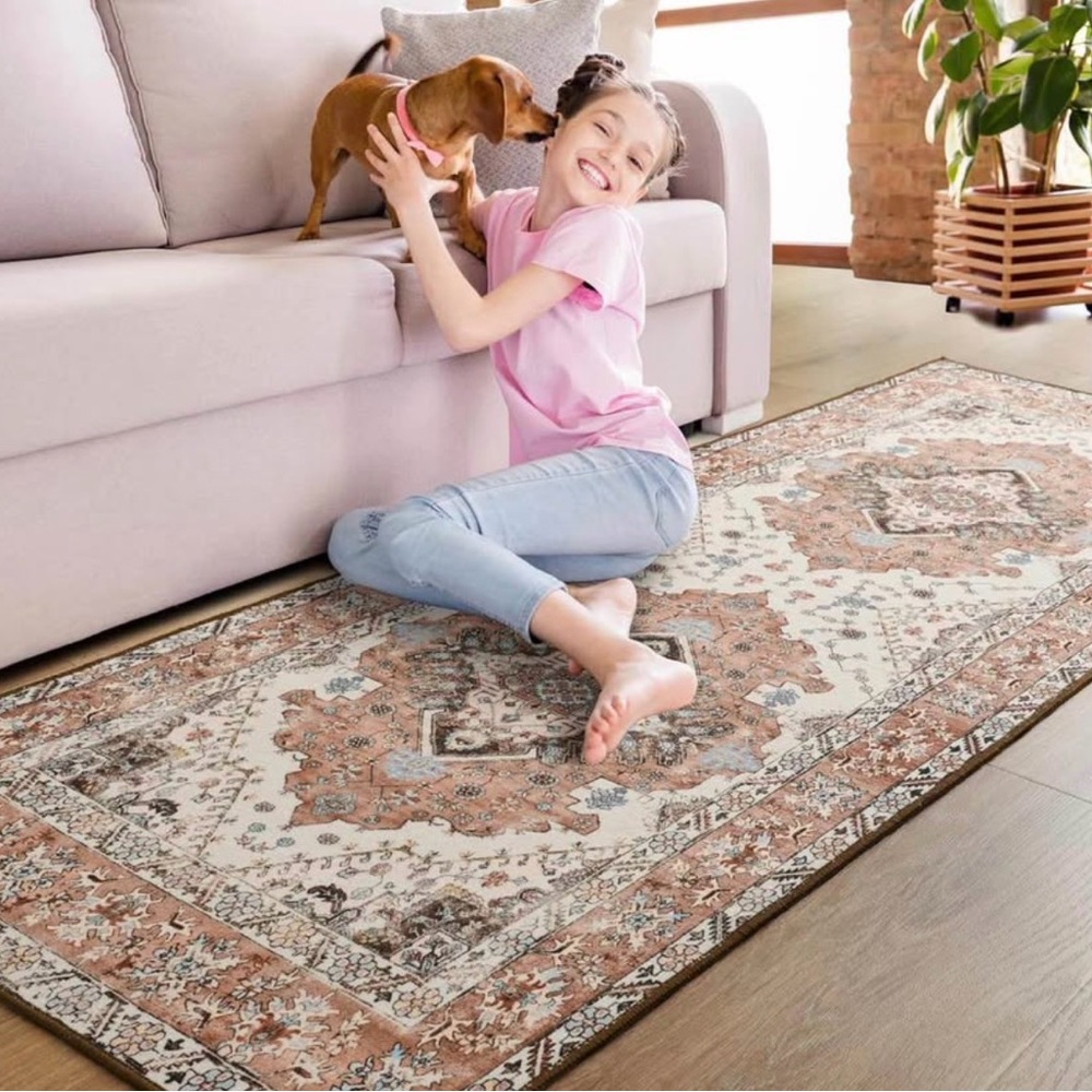 Elegant Persian Style Runner Rug - Picture 6 of 7
